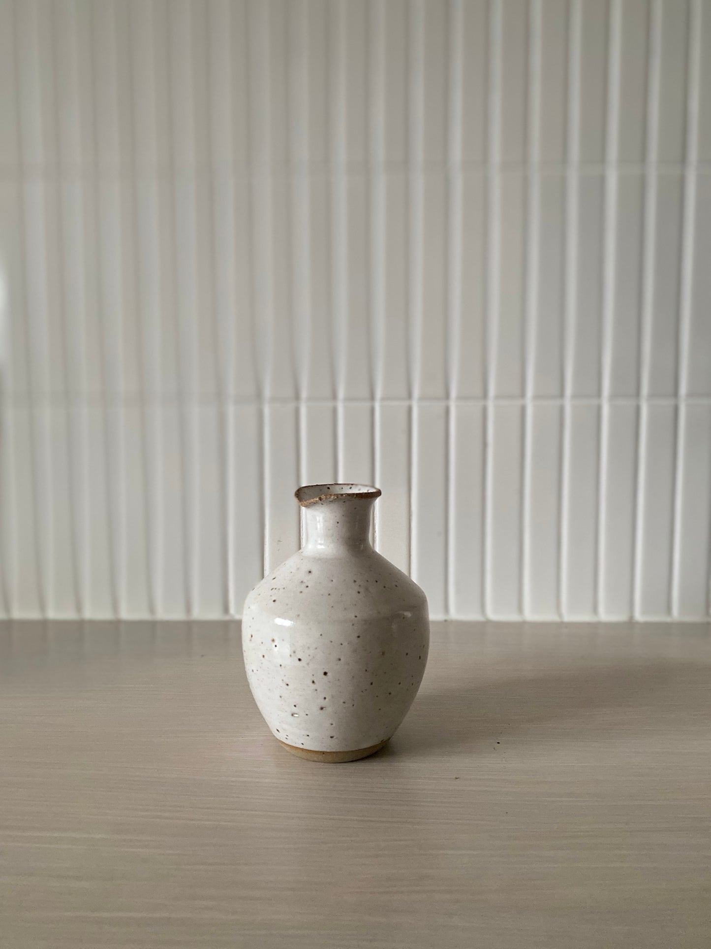 Paros Bud Vase 03