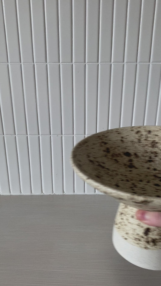 Pedestal Bowl 01 - Large